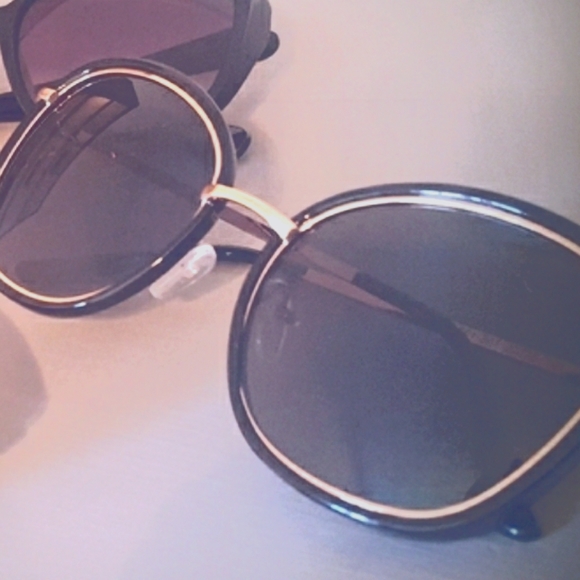 Accessories - Buggie Sunnies